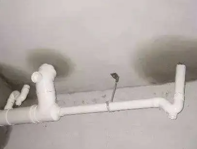 鹤岗市卫生间测漏水的几种情景